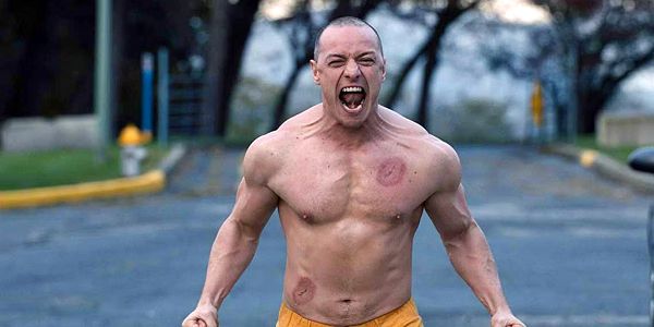 Movie still of James McAvoy as Kevin Wendell Crumb / The Beast in Glass (2019)