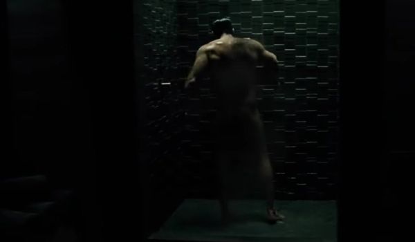 Movie still of Ben Affleck as Bruce Wayne / Batman shower in Batman v Superman: Dawn of Justice (2016)