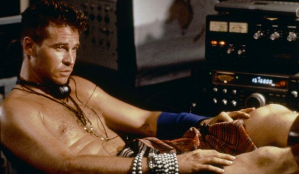 Movie still of Val Kilmer as Montgomery in The Island of Dr. Moreau (1996)