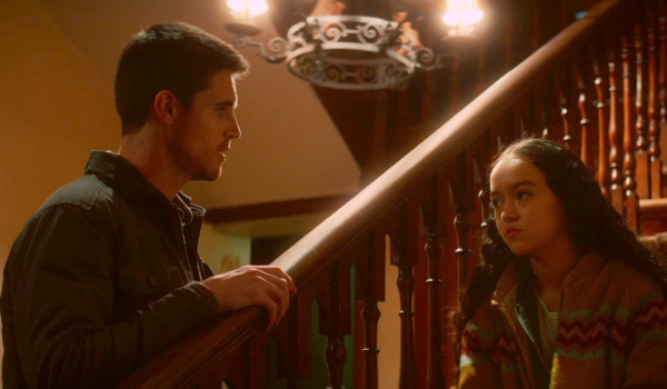 Movie still of Robbie Amell as Connor and Sirena Gulamgaus as Pavani in Code 8: Part II (2024)