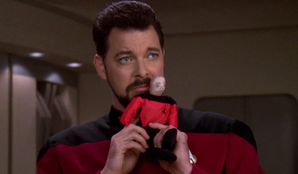 Television still of Jonathan Frakes as Commander William Thomas 'Will' Riker in Star Trek: The Next Generation