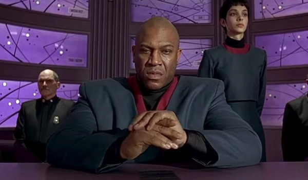 Movie still of Tommy Lister Jr. as President Lindberg in The Fifth Element (1997)