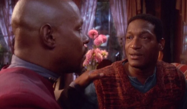 Television still of Avery Brooks as Captain Benjamin 'Ben' Sisko and Tony Todd as Adult Jake Sisko in the Star Trek: Deep Space Nine episode The Visitor