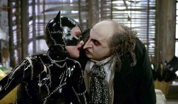 Movie still of Michelle Pfeiffer as Catwoman / Selina Kyle and Danny DeVito as Penguin / Oswald Cobblepot in Batman Returns (1993)