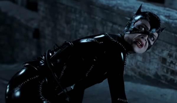 Movie still of Michelle Pfeiffer as Selina Kyle / Catwoman in Batman Returns (1993)