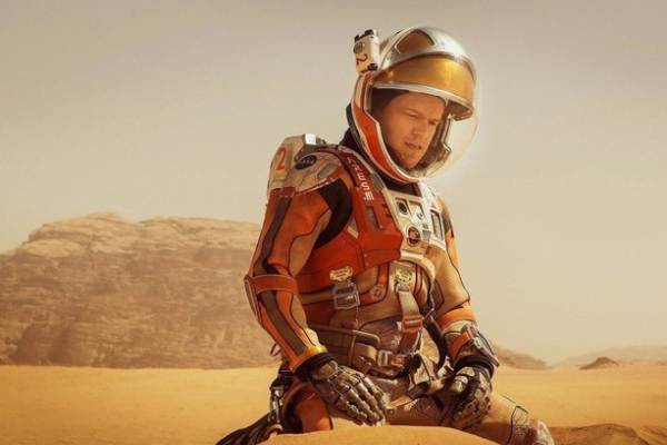 Movie still of Matt Damon as Mark Watney in the sci-fi movie The Martian (2015)