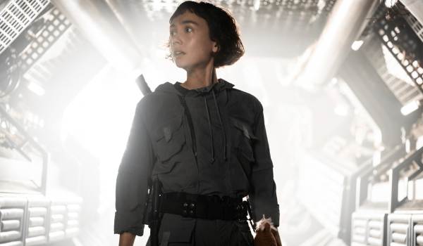 Alien: Earth: (2025)