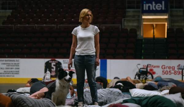 Television still of Rhea Seehorn as Carol Sturka in the sci-fi show Pluribus episode "Charm Offensive"