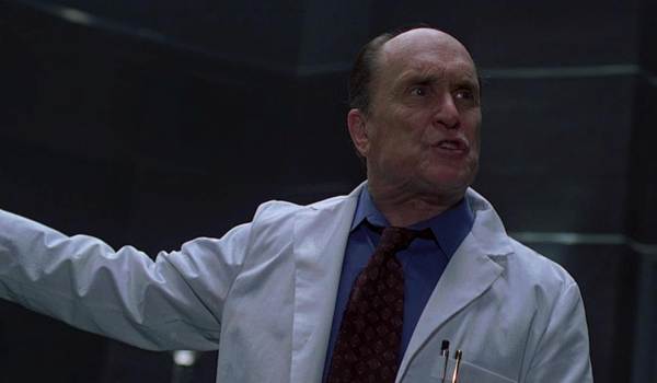 Photo of Robert Duvall as Dr. Griffin Weir in The 6th Day (2000)