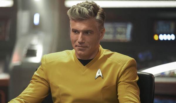 Television still of Anson Mount as Captain Christopher Pike in the sci-fi show Star Trek: Strange New Worlds