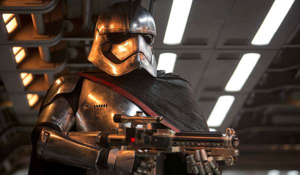 Photo of Gwendoline Christie as Captain Phasma in Star Wars: Episode VII - The Force Awakens (2015)