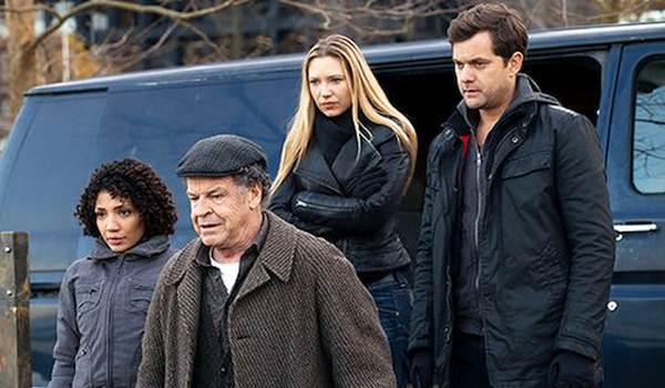 Television still of John Noble as Dr. Walter Bishop, Anna Torv as Olivia Dunham, Joshua Jackson as Peter Bishop in the sci-fi show Fringe episode ''Pilot''