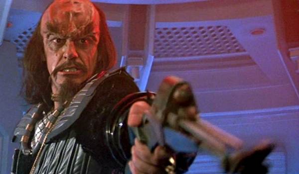 Screenshot of Christopher Lloyd as Star Trek Villain Kruge in Star Trek III: The Search for Spock (1984)