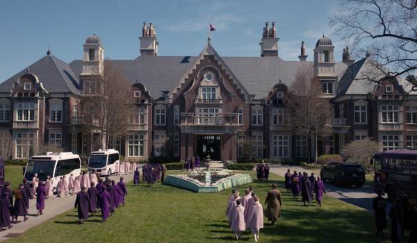 Television still of the Rachel and Leah school the sci-fi show The Testamentsin