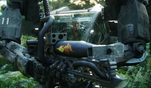  Stephen Lang as Colonel Miles Quaritch operating an AMP suit in a scene from the 2009 film Avatar.