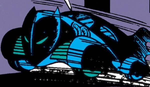 Bob Kane's drawing of the Batmobile in Batman (1940) #5 speeding down the street