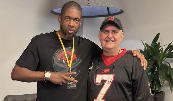 Lonnie “Lō” Plater and Ken Brown. Owner of Drawn to comics 